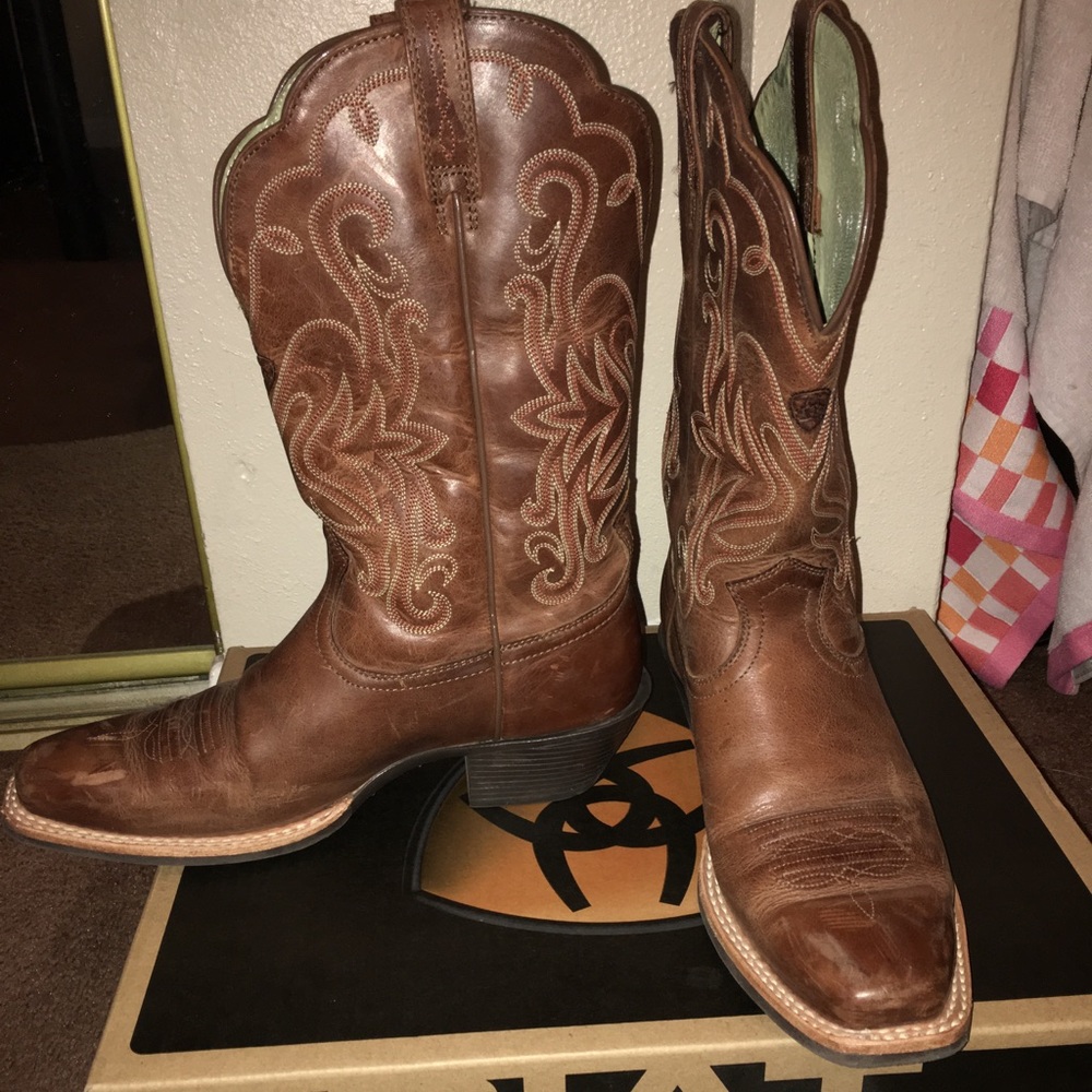 Ariat Brown Wide Square Toe 11" Boots